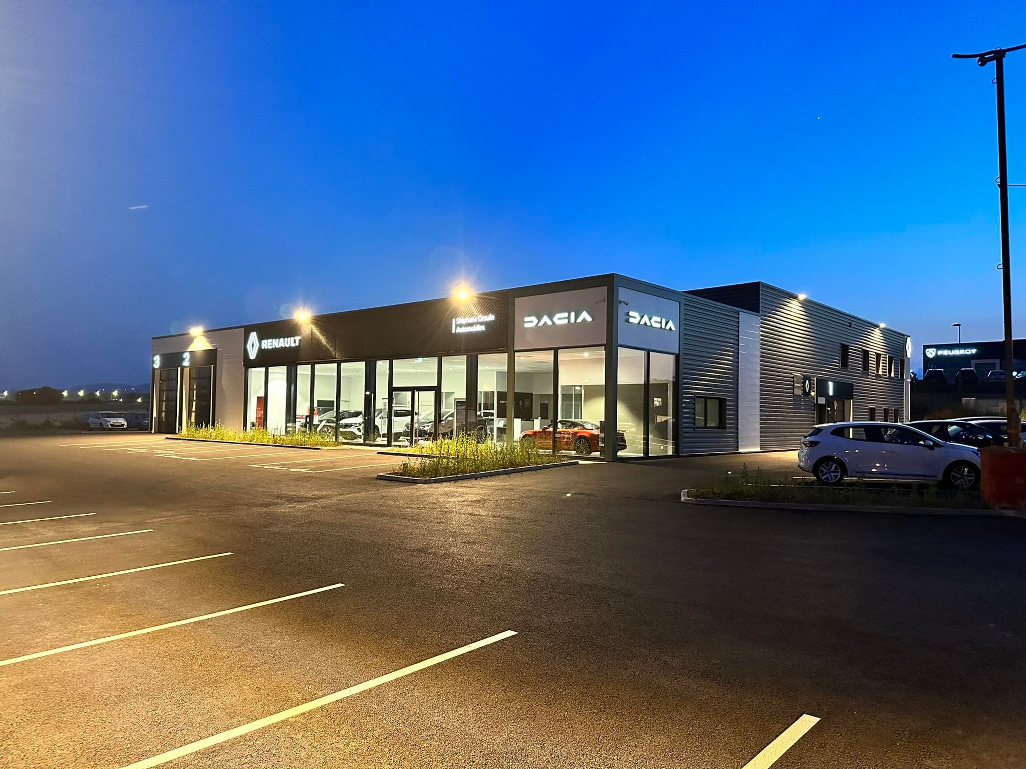 Renault Drouin Automobiles dealership running ProovStation