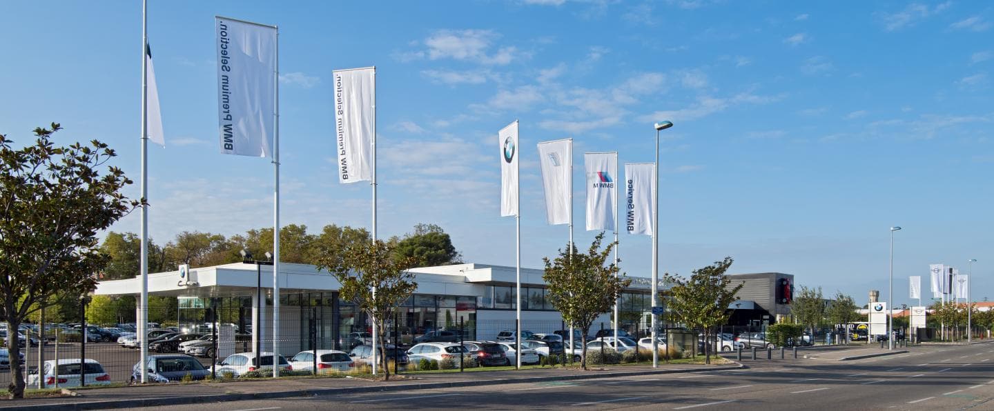 BMW Foch Automobiles dealership running ProovStation